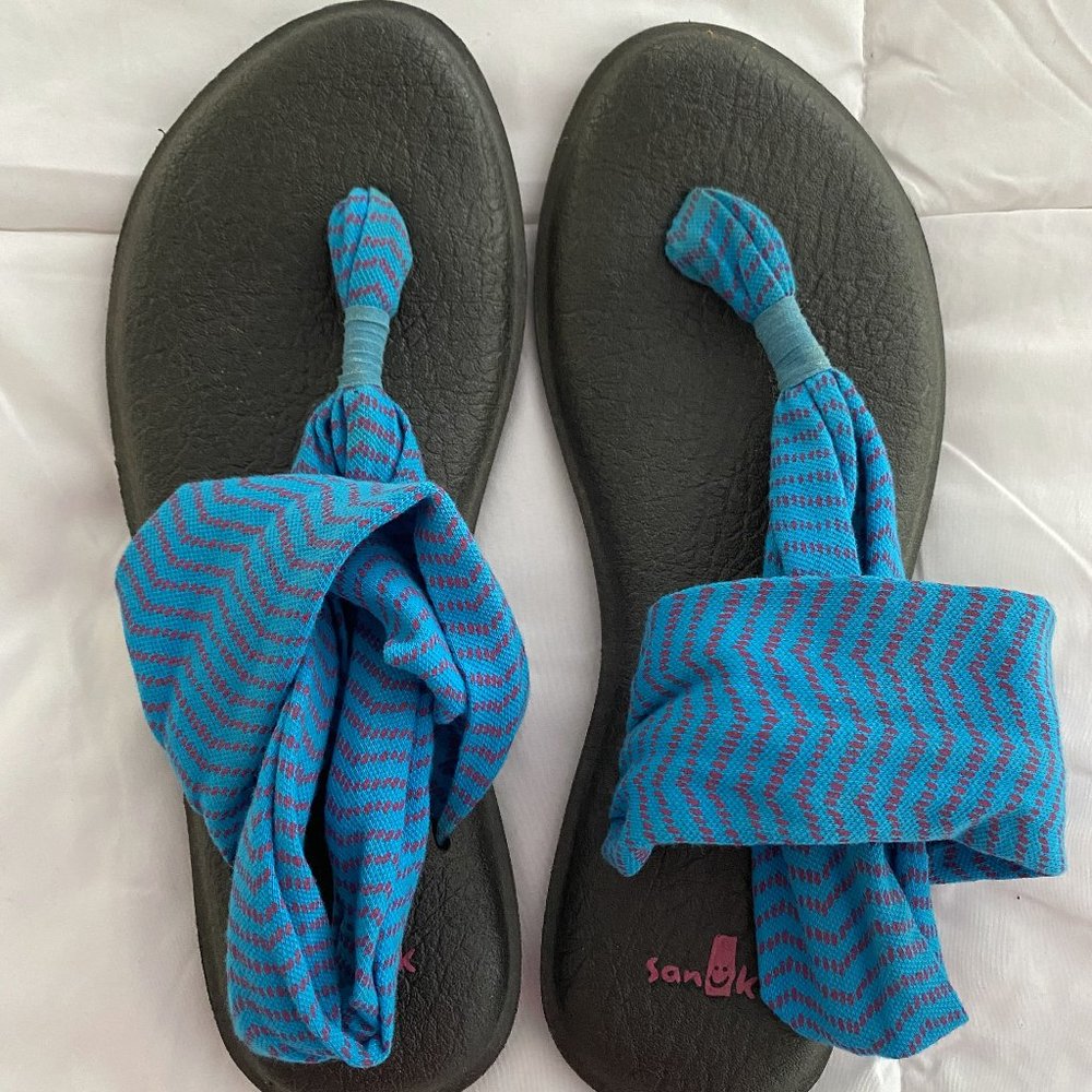 Sanuk Sandals